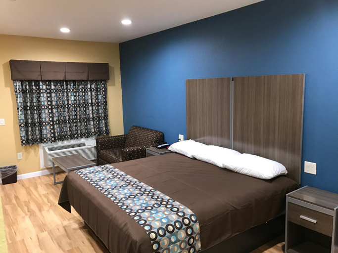 Bedroom 6