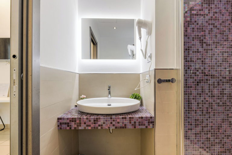 Bathroom 5, Merulana 43 - Guest House, Rome