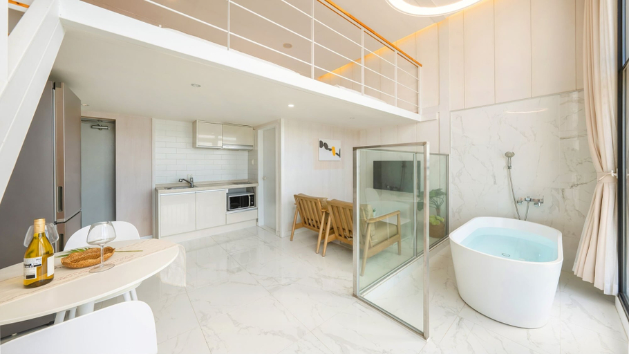 Bathroom 4, Yeosu Sorrr Spa Oceanview Pension, Yeosu