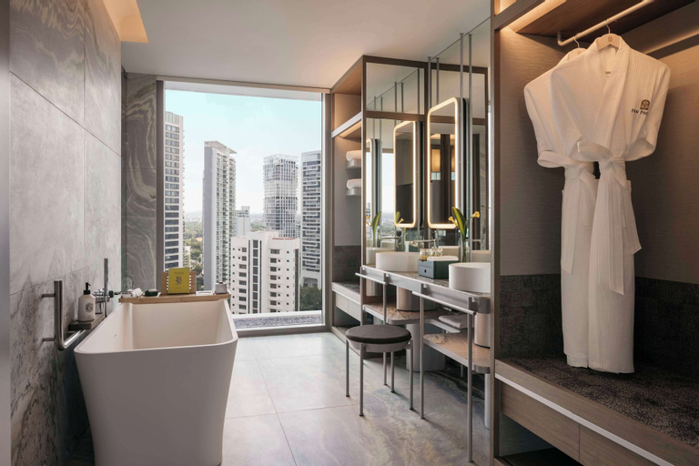 Bathroom 22