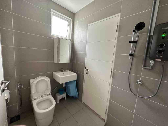 Bedroom 4, Homestay in Sendayan, Seremban