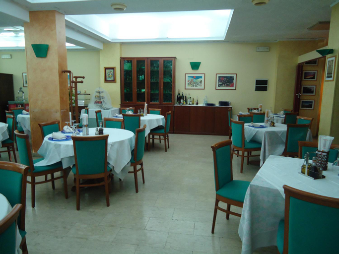 Food & Drinks 4, Hotel Ristorante Mommo, Reggio Di Calabria