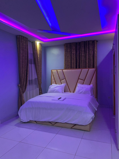 Bedroom 4, Umbrella Properties Hotel Moniya, Akinyele