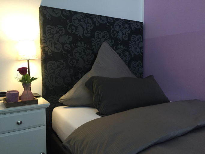 Bedroom 2, Hotel Heddernheimer Hof, Frankfurt am Main