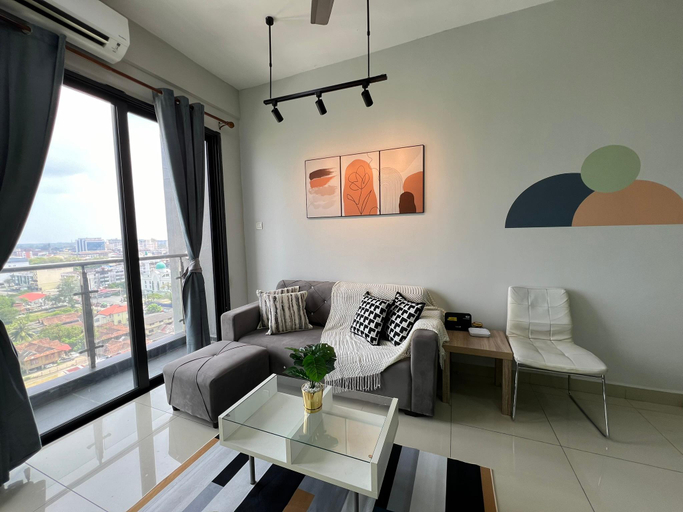 Others 3, RiverView 8PAX 2BR in KBtown Wi-Fi, A-6-5, Kota Bharu