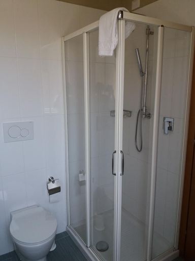 Bathroom 4, Hotel Meeting, Verbano-Cusio-Ossola