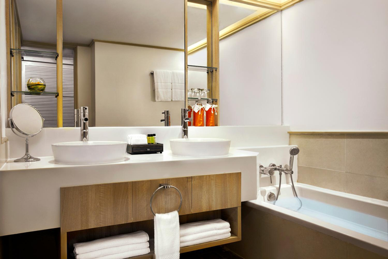 Bathroom 21