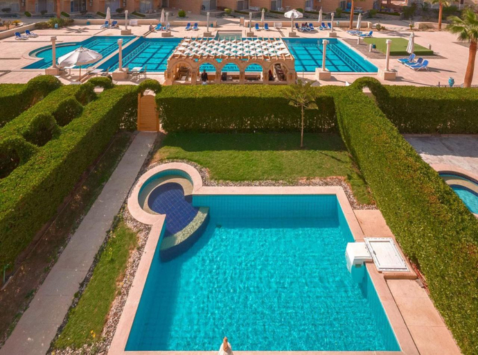 Sport & Beauty 2, Arena Beach Resort & Spa, Al-Ghurdaqah