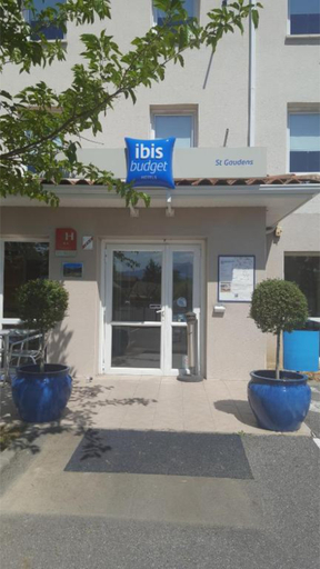 Exterior & Views 2, ibis budget Saint Gaudens, Haute-Garonne