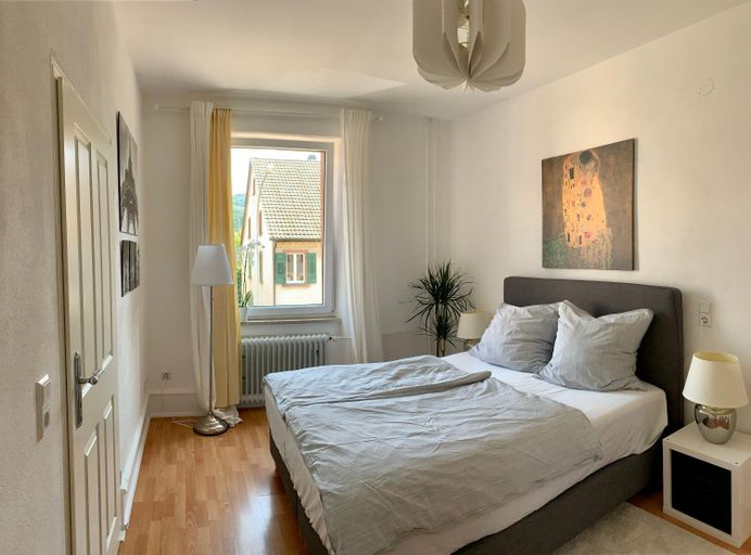 Bedroom, Citynahes Apartment fur die ganze Familie oder Gruppen in ruhiger Lage, Freiburg im Breisgau