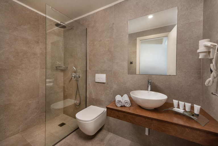 Bathroom 2, Ixian Dream hotel - Adults only, South Aegean