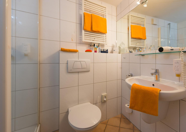 Bathroom 6