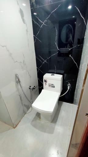 Bathroom 3, Sri Krishna Residency, Varanasi