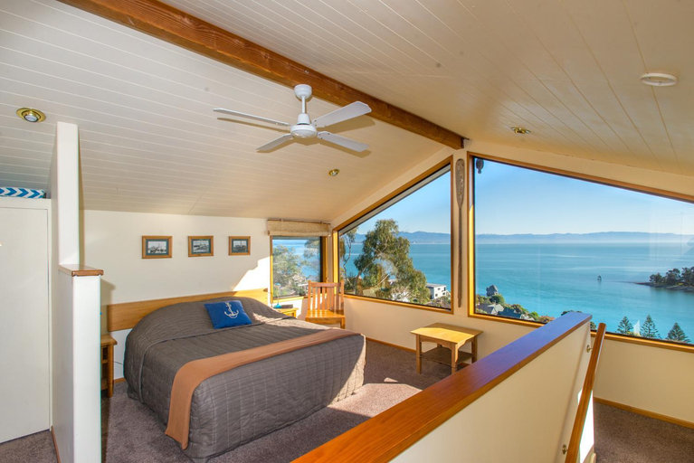 Bedroom 2, The Wheelhouse Inn, Nelson