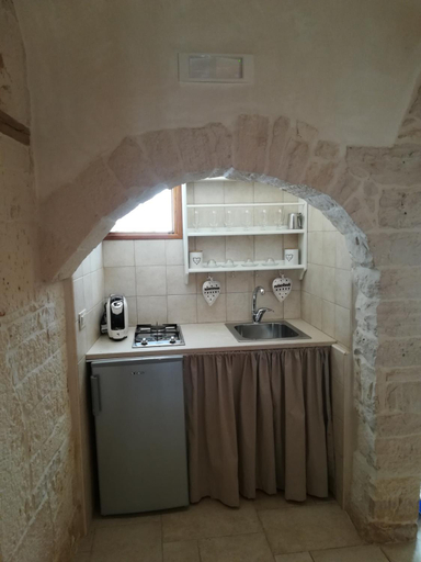 Others 4, Resort Romano in Trulli, Bari