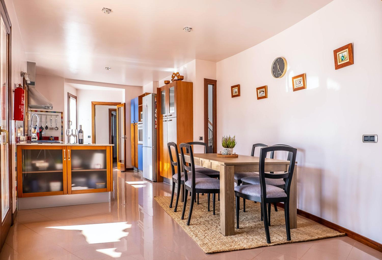 Others 2, Elegant Villa in Ciutadella de Menorca with Private Pool, Baleares