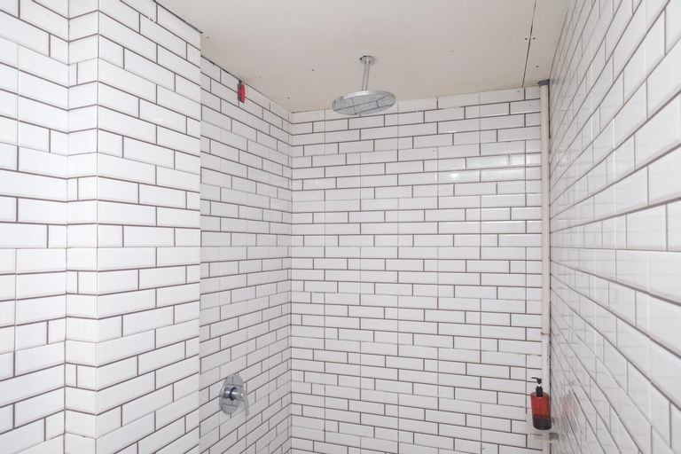 Bathroom 6