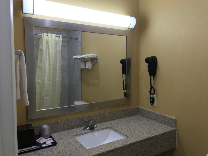 Bathroom 3