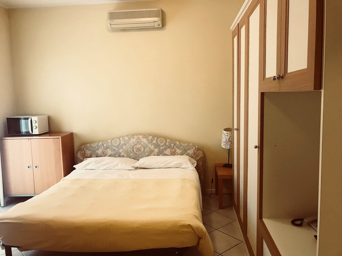 Bedroom 3, Le Terrazze Sul Lago, Brescia