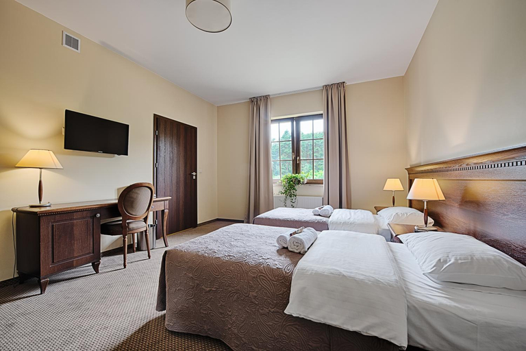 Bedroom 2, ForRest Hotel & Restaurant, Zielona