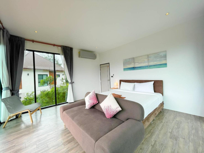 Bedroom 9