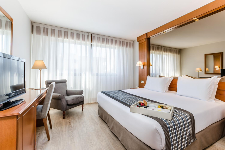 Bedroom 2, Hotel Campus, Barcelona