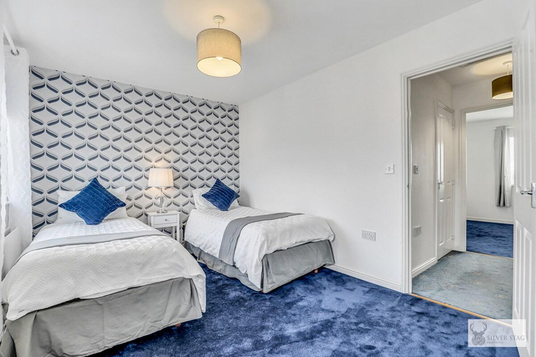 Others 4, Silver Stag Properties, Spacious 3 Story House, Leicestershire