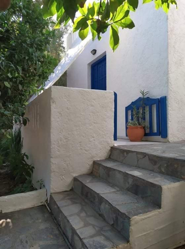 Others 4, Stamoulis Apartments, North Aegean