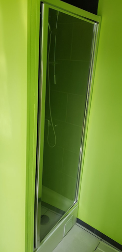 Others 3, Hotel Albergo, Bruxelles