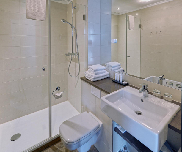 Bathroom, Hotel Max am Meer Kuhlungsborn, Rostock