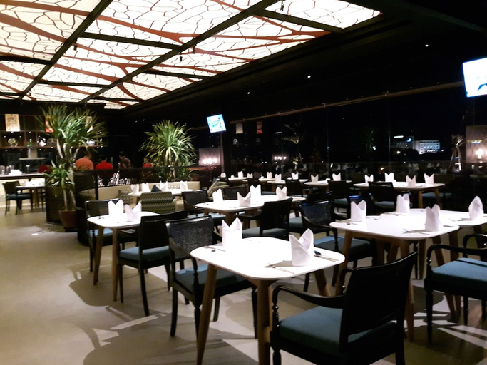 Food & Drinks 5, Mercure Solo, Solo
