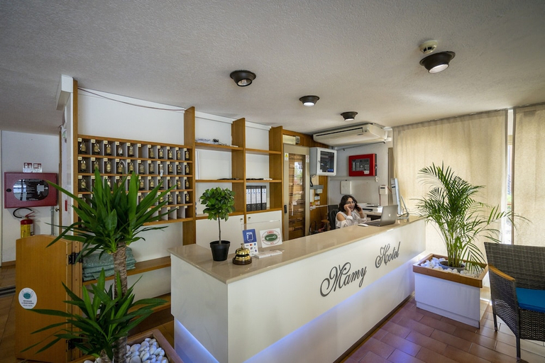 Others 5, Hotel Mamy, Rimini