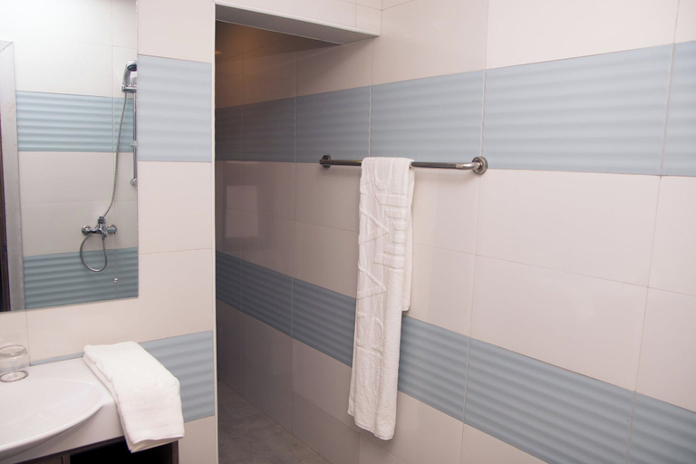 Bathroom, BLACKROCK APARTMENT ABUJA, Bwari