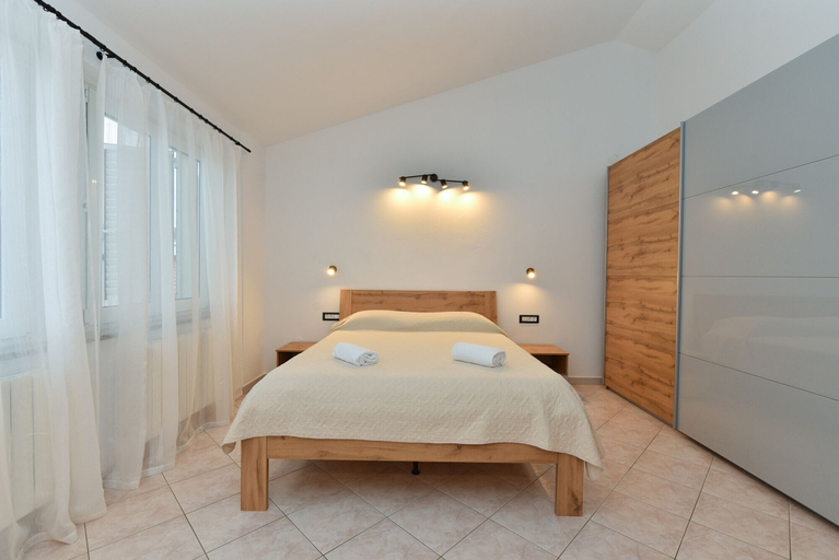 Bedroom 2, Apartments 2310, Vodnjan