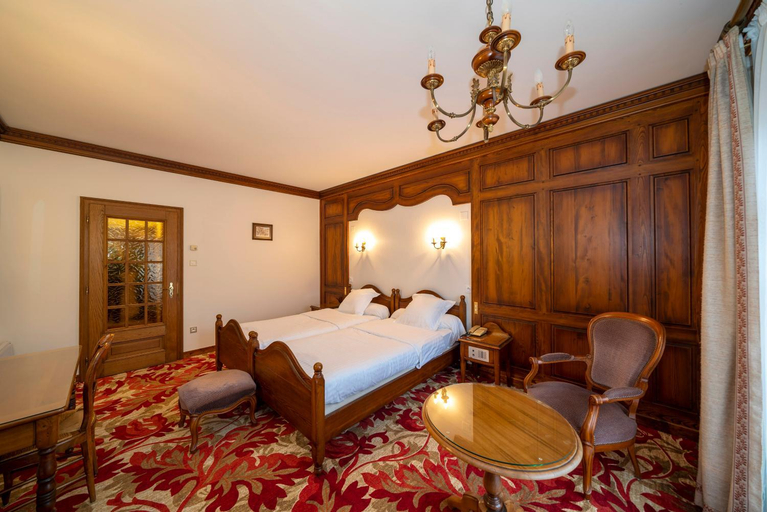 Bedroom 12