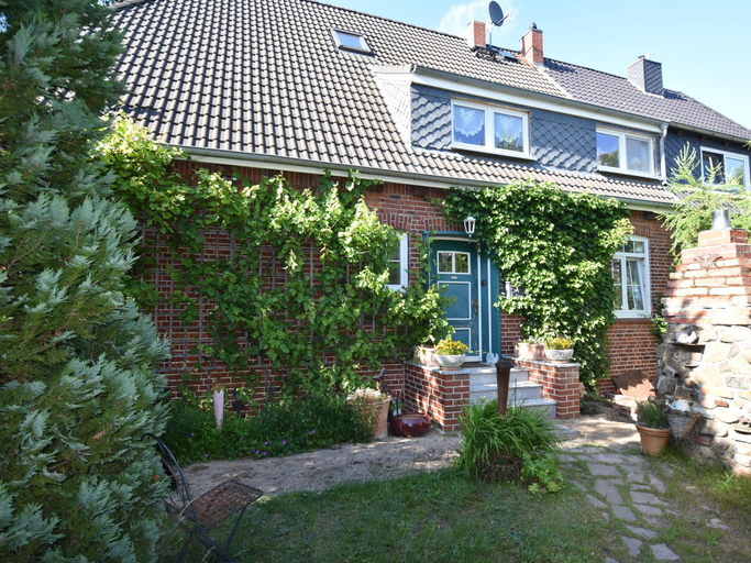 Others 2, Nice apartment in Unknown w/ , Nordwestmecklenburg