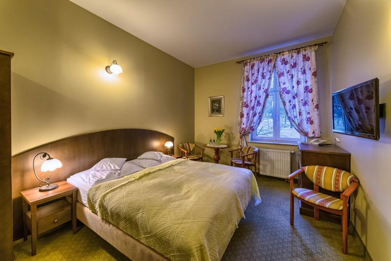 Bedroom 4, Hotel BERLINER, Lubań