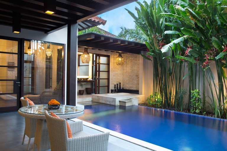 Swimming Pool 9