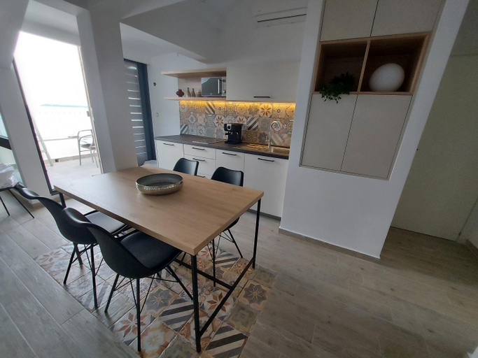 Kitchen 4, Panorama Apartments