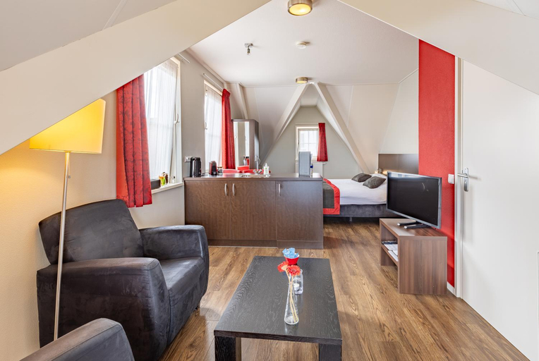 Others 4, Bed & Breakfast Huys aan zee, Veere