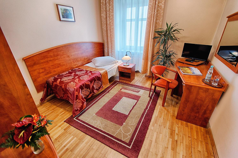 Bedroom 3, Hotel Restauracja Caspar, Jelenia Góra City