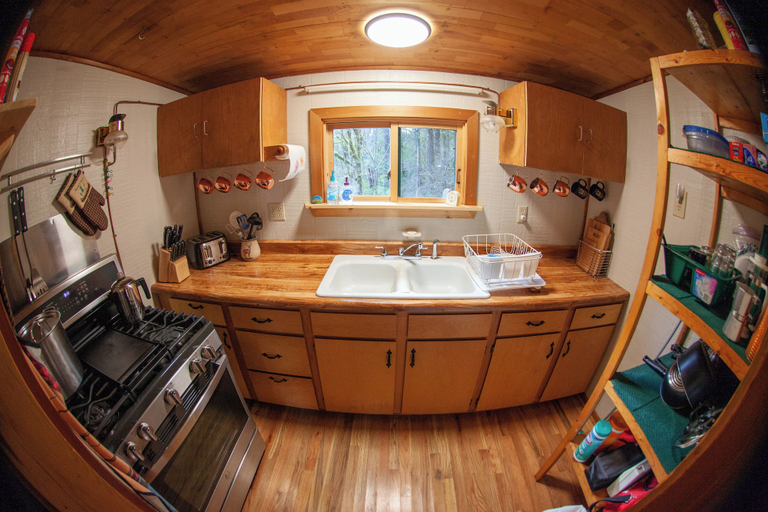 Bathroom, Welch Cabin - A License to Chill, Cowlitz