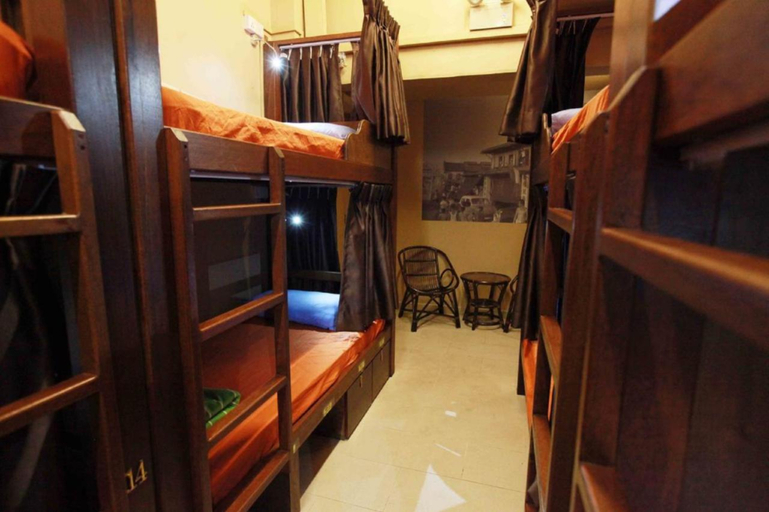 Bedroom 5, K Space Inn 569, Singapore