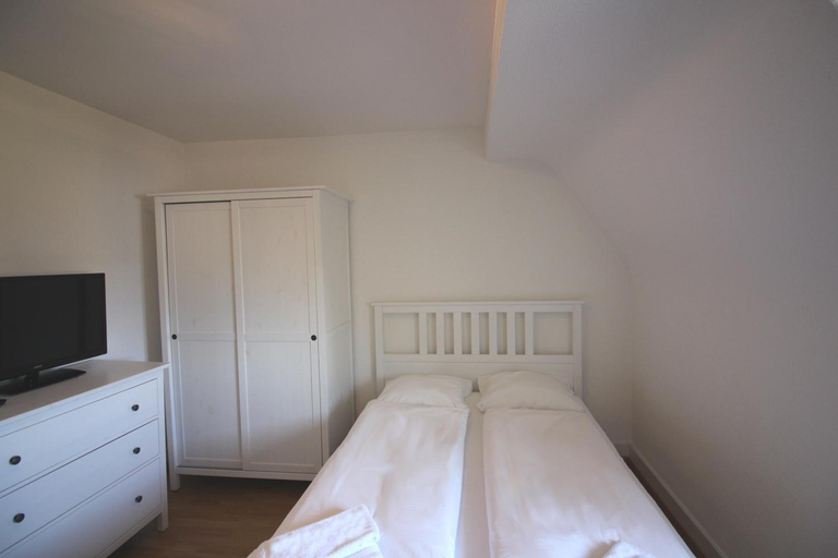 Others 3, rent a home Eptingerstrasse, Basel
