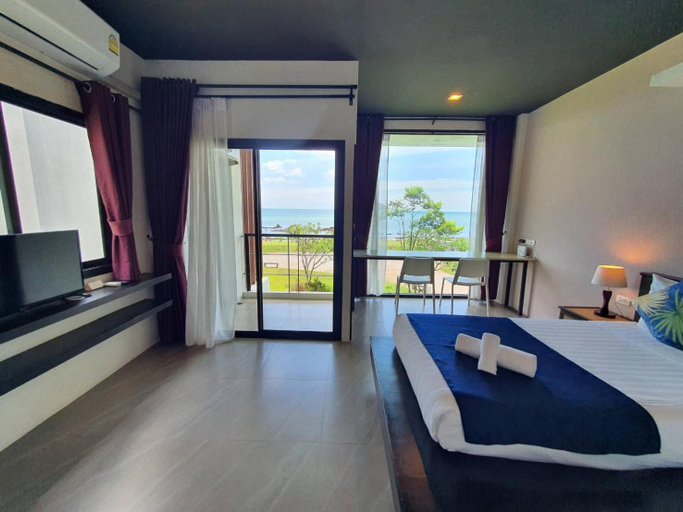 Bedroom 8
