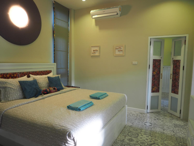 Bedroom 6