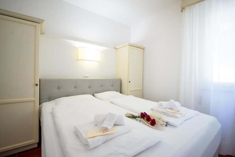 Bedroom 16