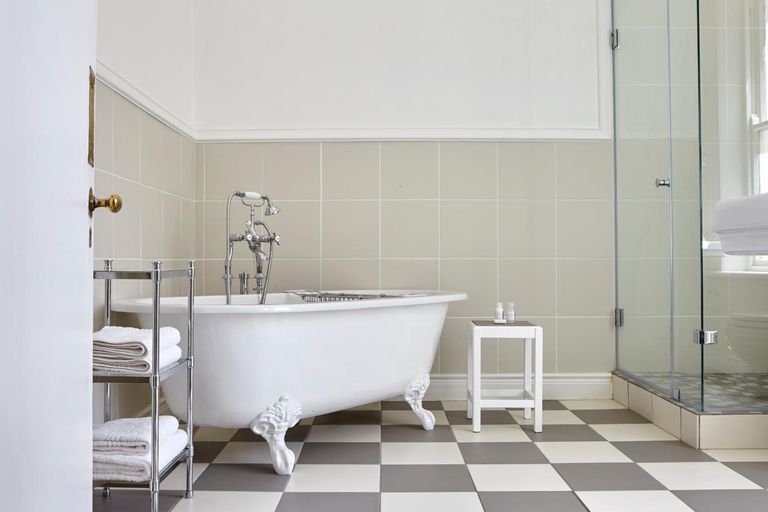Bathroom 4, Lord Milner Hotel, Central Karoo