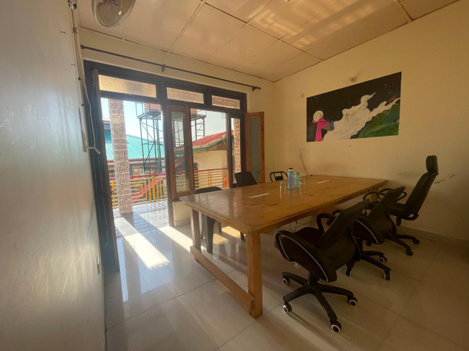 Others 3, Bir Nest Hostel, Kangra