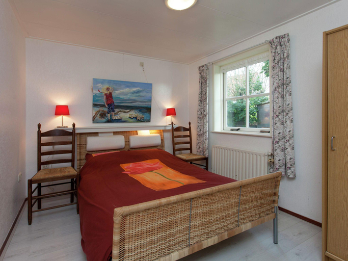 Bedroom 2, Cottage in Nes-Ameland near Coastline, Ameland